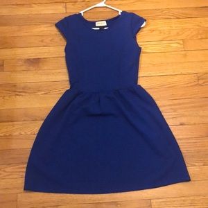 Stretchy lightweight blue dress